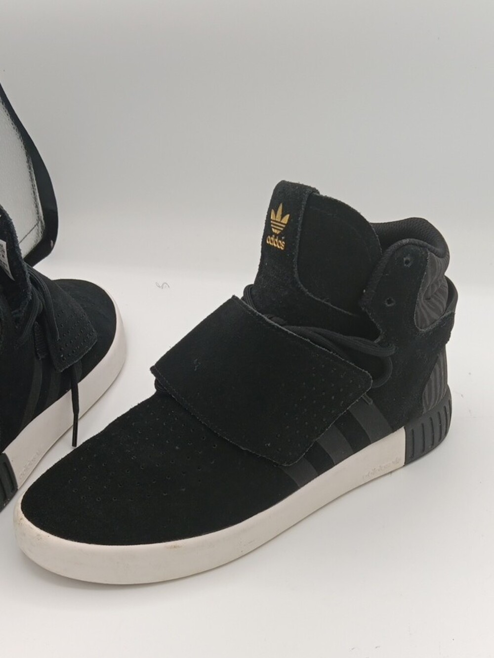 adidas Black Suede Mid-Top Sneakers with Gold Trefoil. Size 7 - Picture 7 of 12